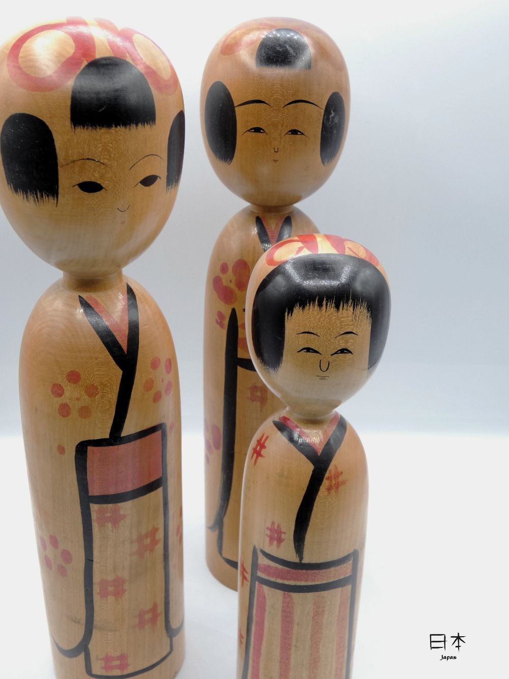 famille de poupées japonaises